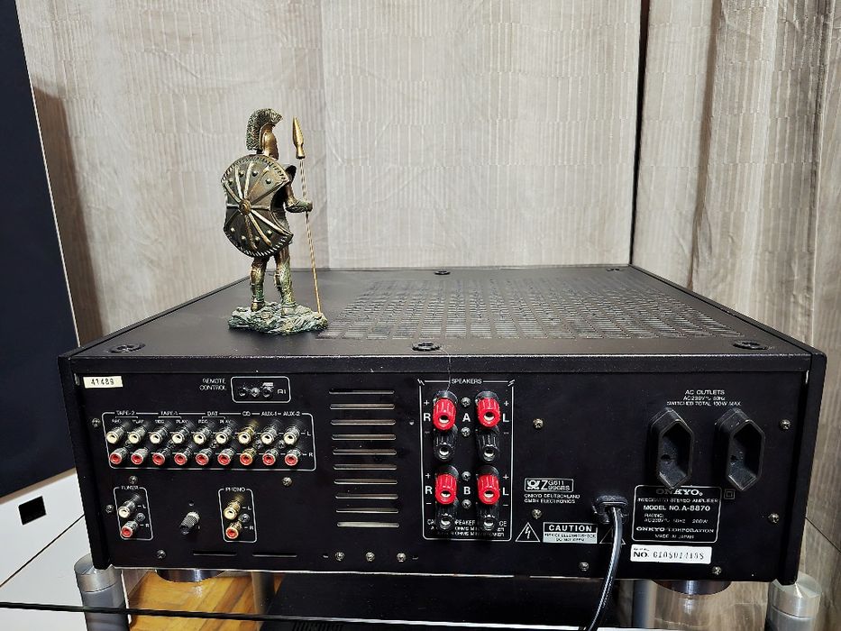 Onkyo Integra A-8870 – Amplificator Stereo High-End