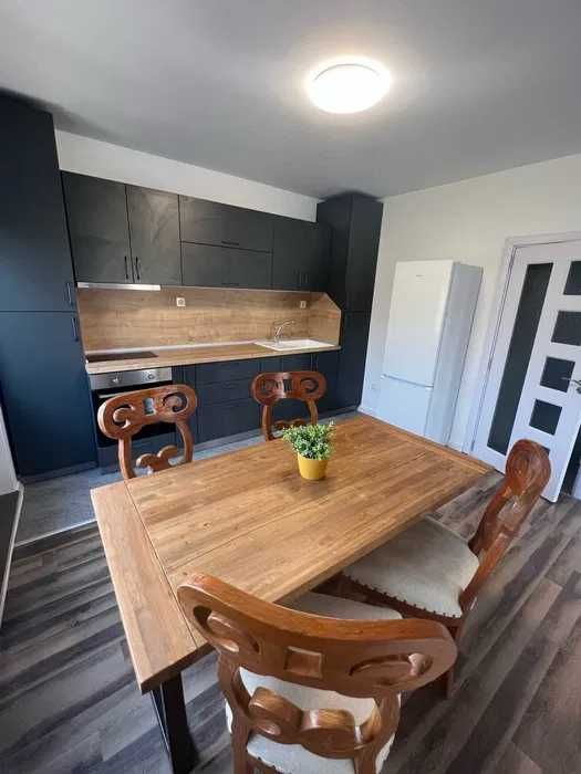 Дава се под наем Двустаен апартамент в София, Център - 70 кв.м за 750 € - Снимка #2