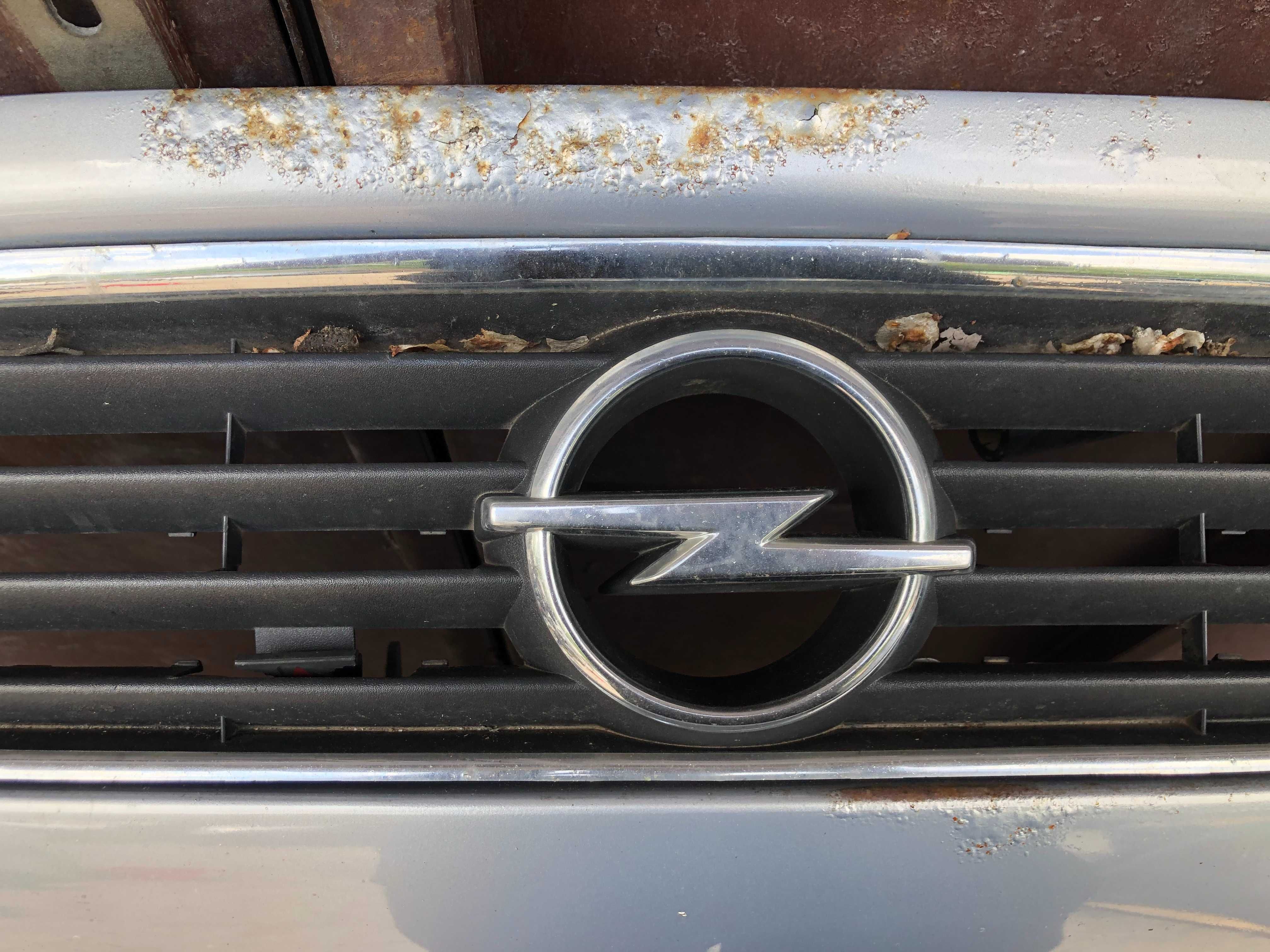 Преден капак Opel Zafira A 2001г