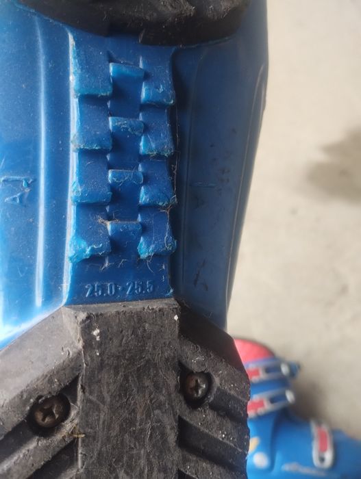 Clăpari ski mărimea 25 - 25,5