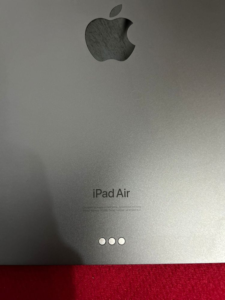 iPad Air 5 ( generatia a 5- a )