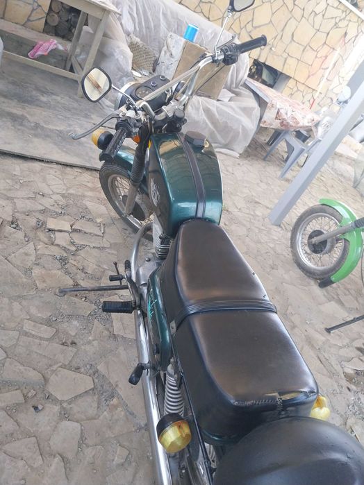 Motocicleta Voshod 3M