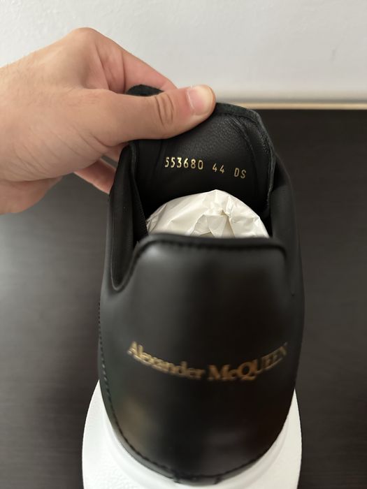 Alexander McQueen Black & White