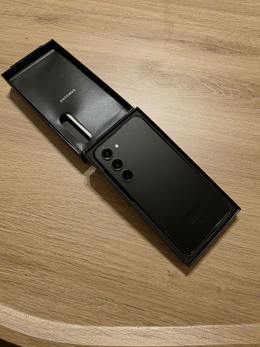 Samsung Galaxy S23 Xiaomi Redmi note 10 pro Smartwatch Samsung 46mm