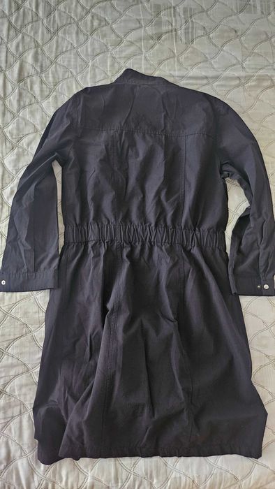 Черна рокля с цип MOHITO