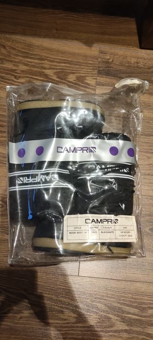 Зимни апрески Moon Boot