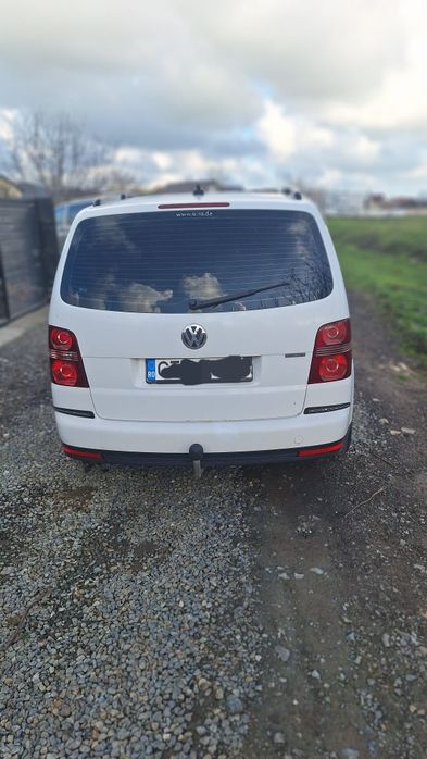 Vând Vw Touran, an 2010