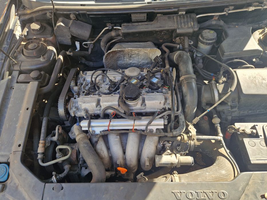 Volvo V40 T4 - 1,855 16 valve Turbo Ph1 - 200 cai - 189,000 km