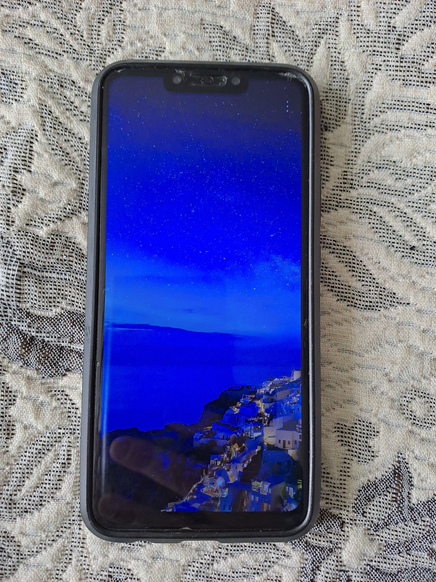 Продам смартфон HUAWEI Mate 20Lite