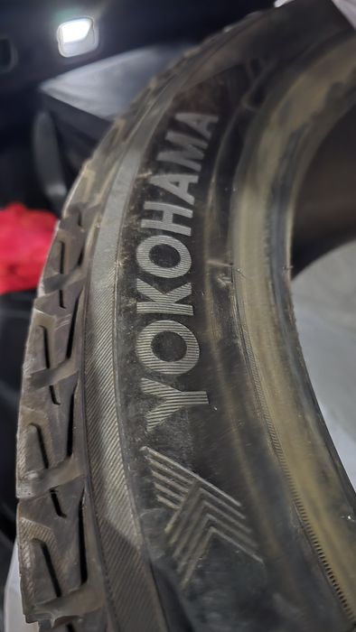 Зимняя резина Yokohama 235/50/20