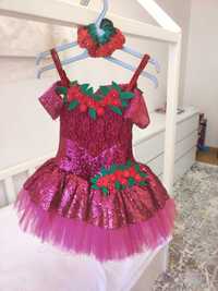 Платье для девочки 5- 6 лет  "Вишенка"