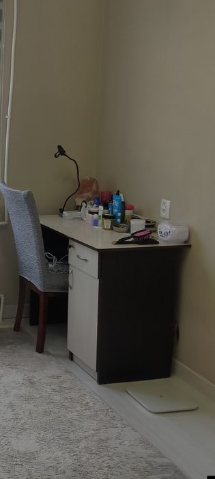 Письменный стол продам