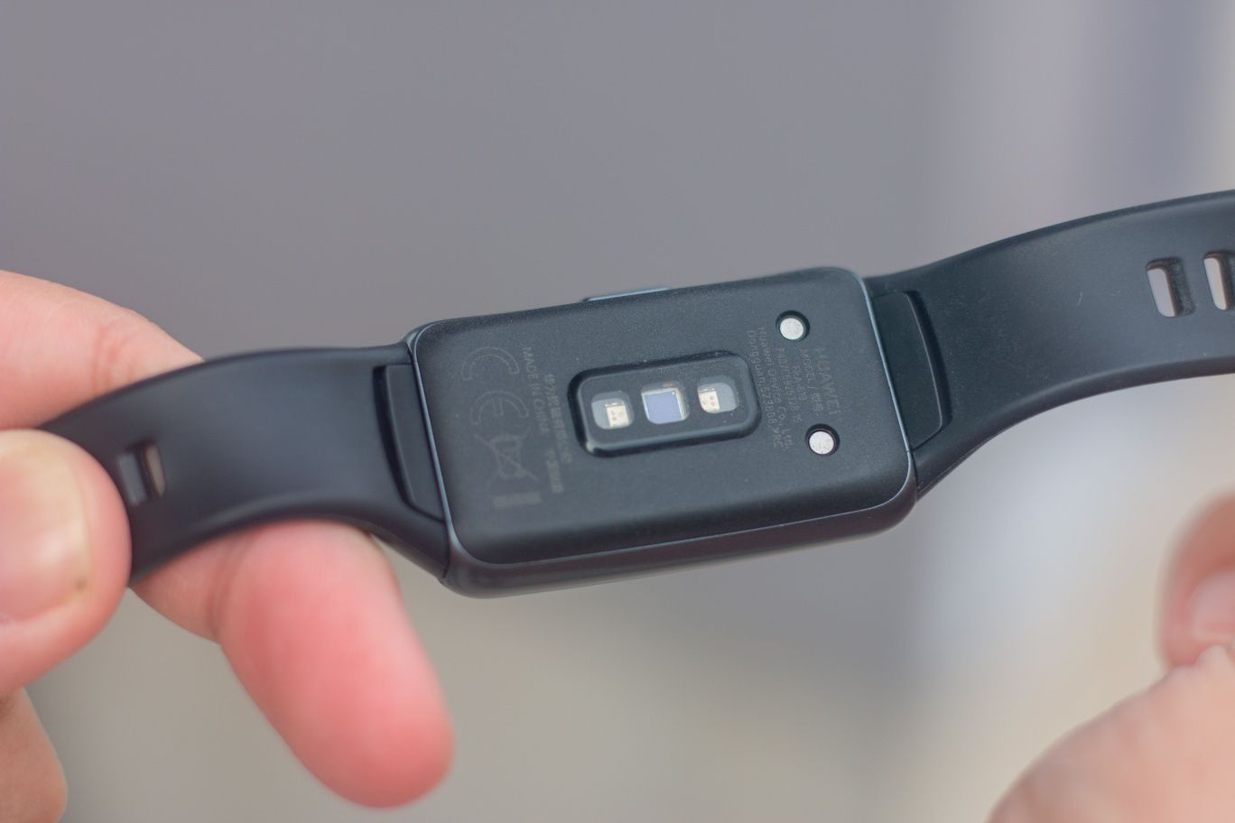 Huawei band 6 250ming so'm