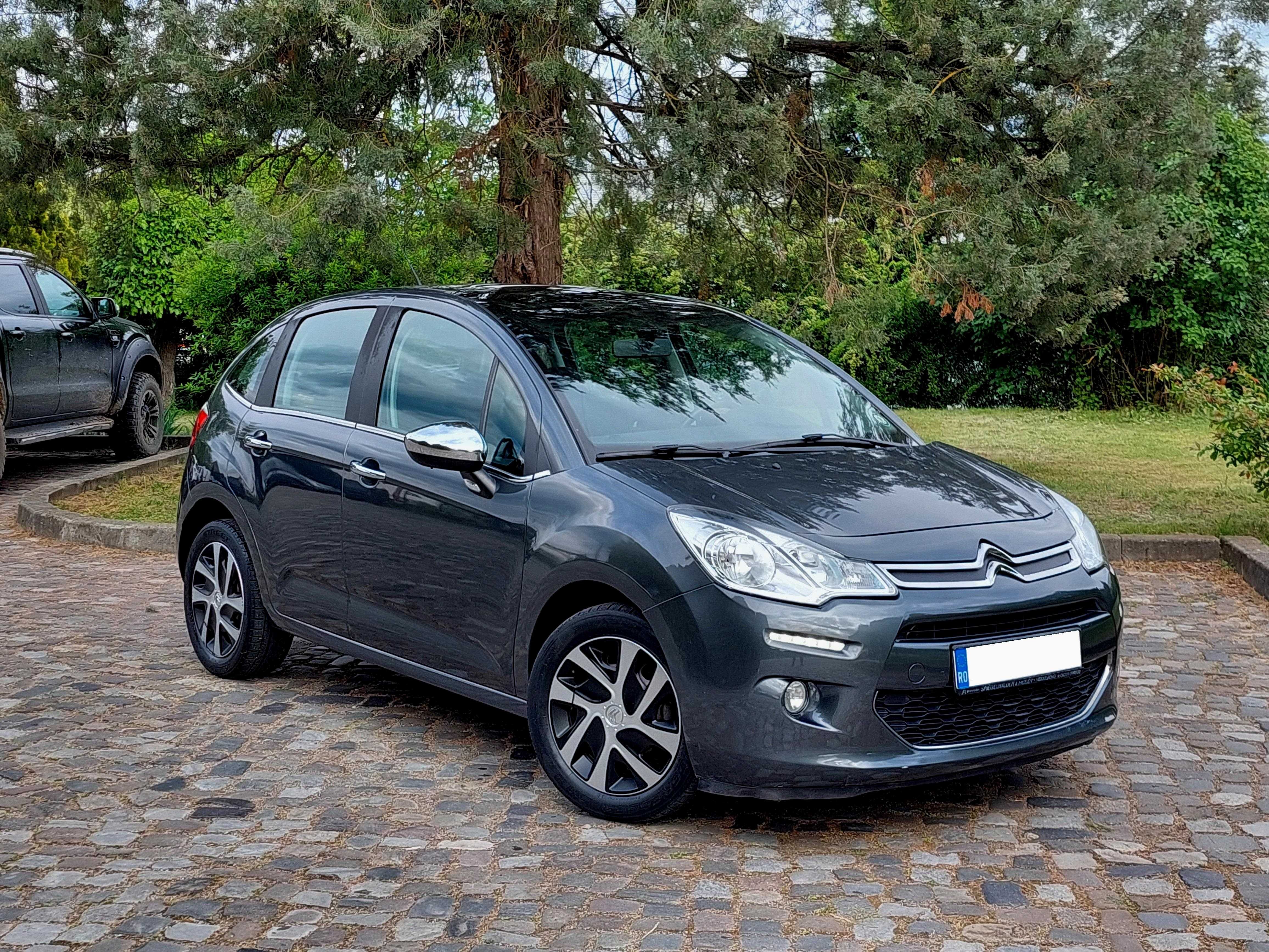 CITROEN C3 *Selection* 1.4e-hdi 75cp Automat *2015* Panorama/Crom/Led