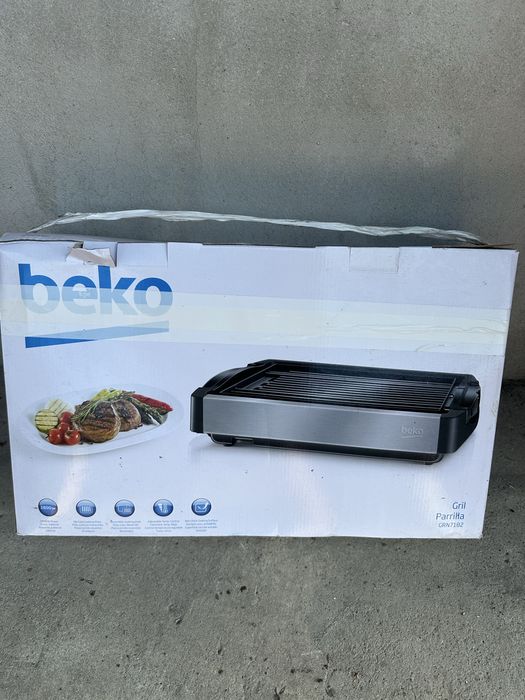 Gril Beko Nou in tipla