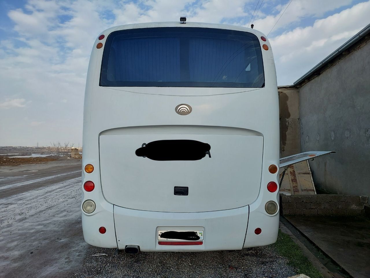 Автобус сотилади
