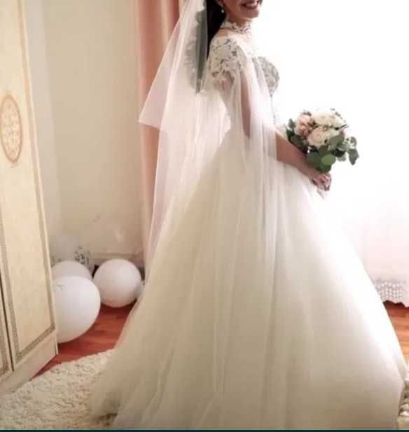 Rochie de mireasa cu crinolina si ambele voaluri incluse