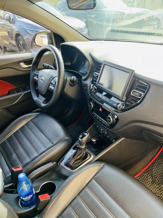Hyundai accent 1.6 2020yil Restaling Full