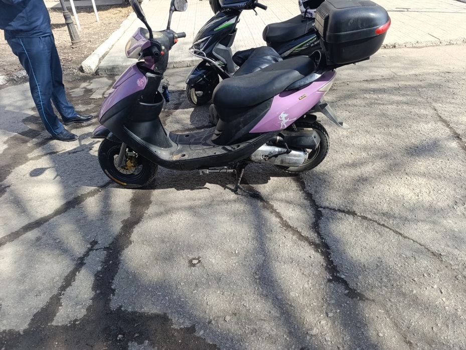 Скутер 48 СС на учете