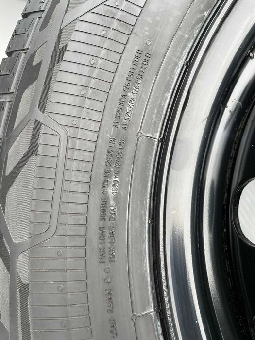 Set jante cu anvelope noi vara 205 75 r16c Continental Renault Master