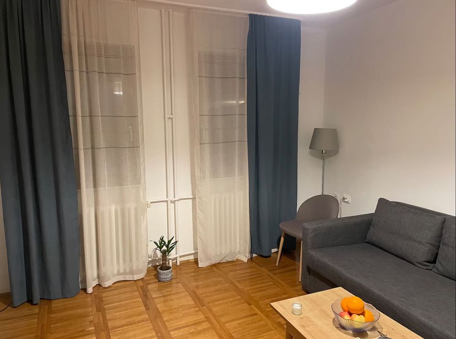 Дава се под наем Едностаен апартамент в София, Стрелбище - 49 кв.м за 399 € - Снимка #2