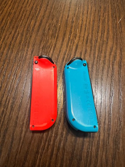 Nintendo Switch Joy-Con (комплект контролери) синьо/червено