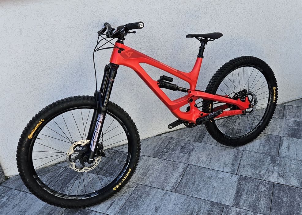 YT Capra Industry Nine Zeb ultimate bicicleta carbon mtb Fully