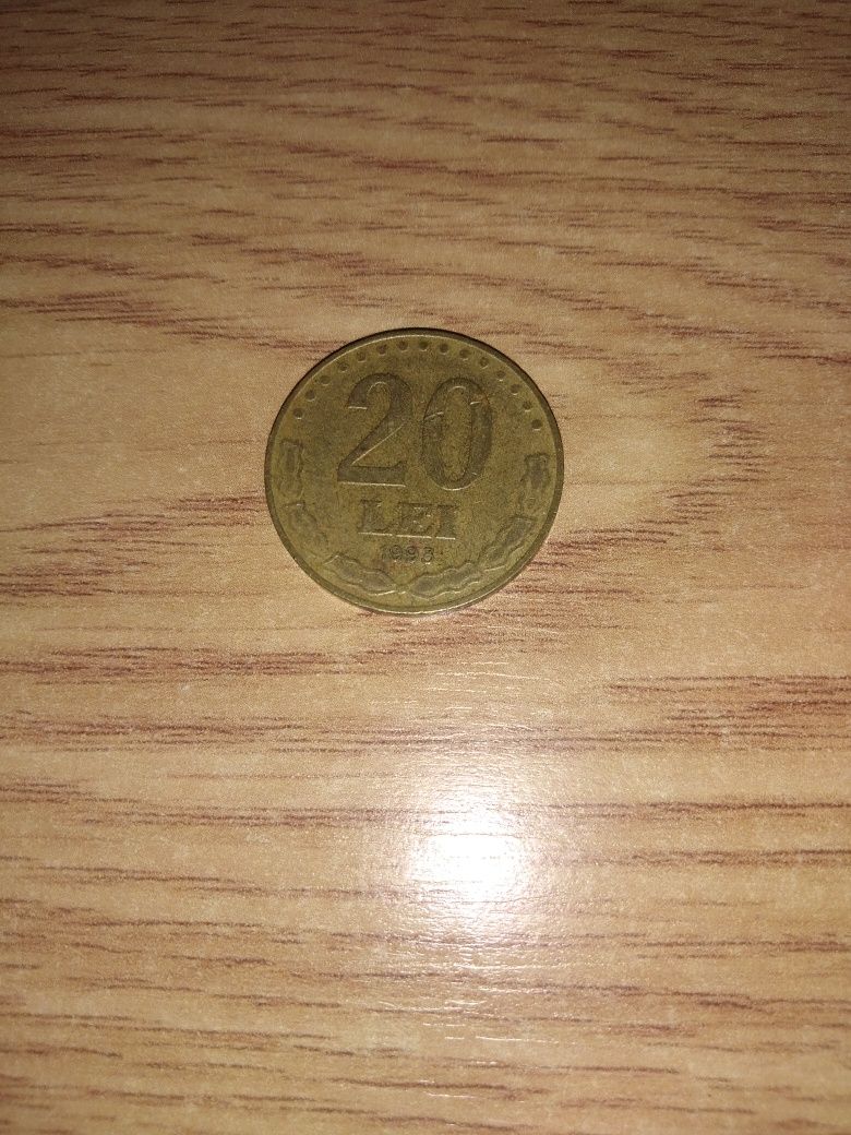 Vând moneda 20 lei