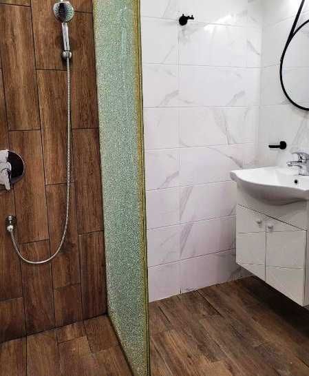 Дава се под наем Тристаен апартамент в София, Полигона - 80 кв.м за 600 € - Снимка #2