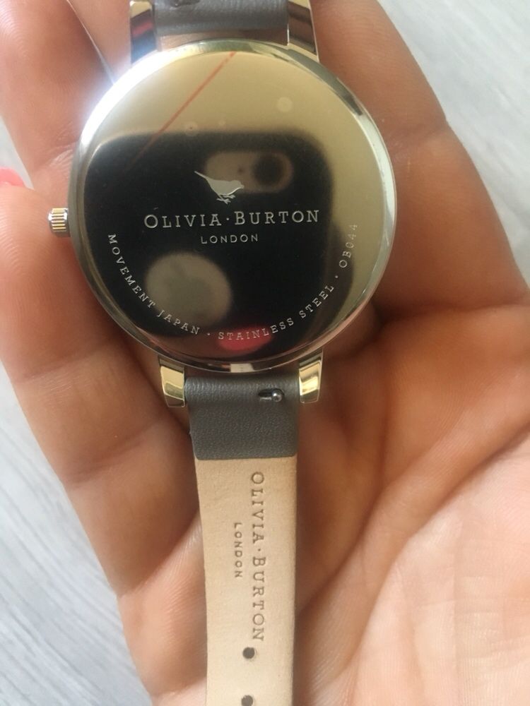 Часовник Olivia Burton London