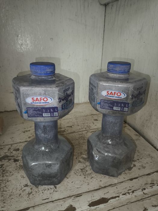 Gantel 4kg-+250gram donasi 60000juft 100000 kelishamiz