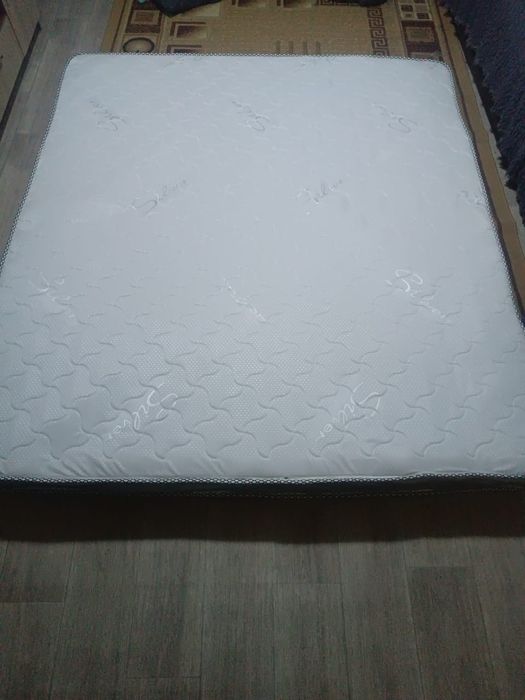 Матрас на кровать