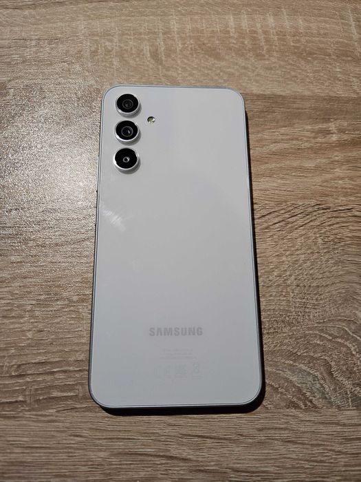 Samsung A54 Като Нов!