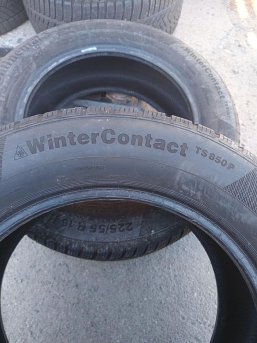 225/55/16 2 броя Continetal WinterContact Гумите са в много добро съст