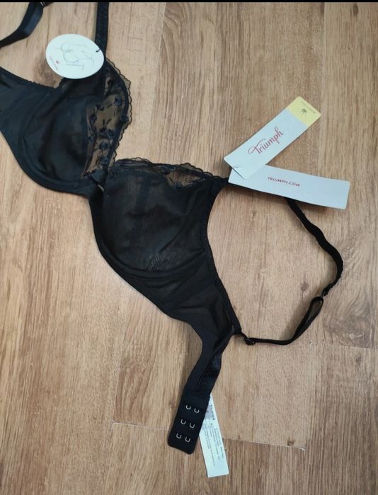 Sutien Triumph Beauty Full Couture W mărimea 70E