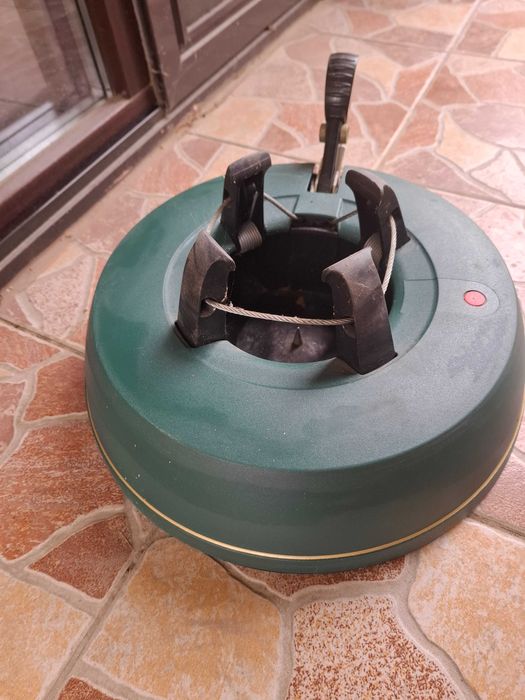 Suport brad de Craciun