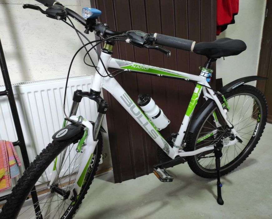 Vând Două Biciclete +Una copil .Nu trimit prin curier!