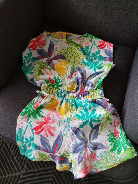 Salopeta fete, Zara, mar 9 ani