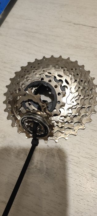 Pinioane cursiera  11 viteze 105 11-32 aproape noi