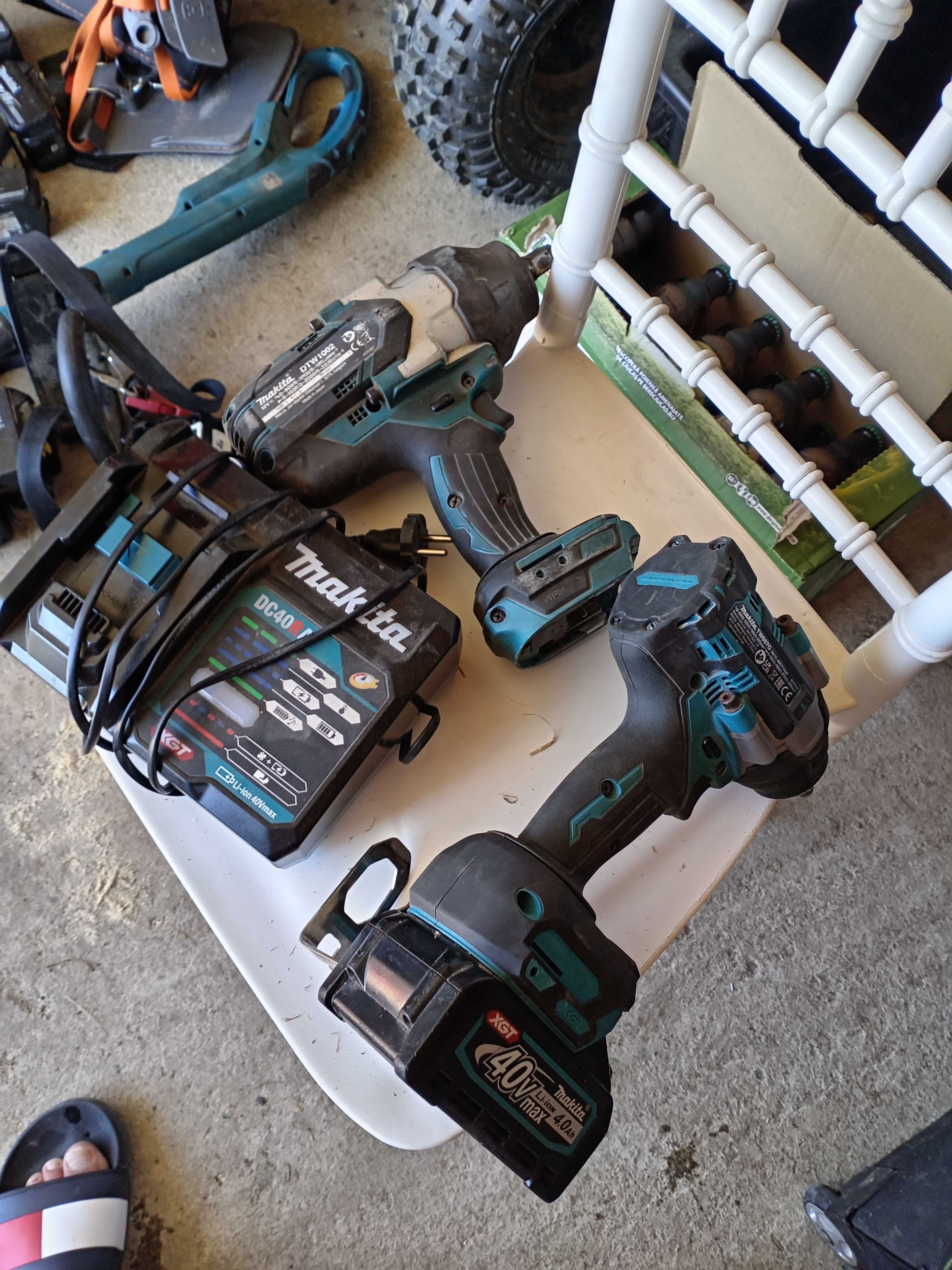 Makita pistoale de impact 1/2 + baterie  + încărcător