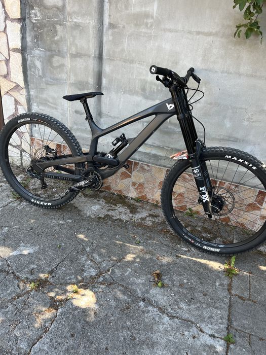 Yt tues 2021 L 27,5