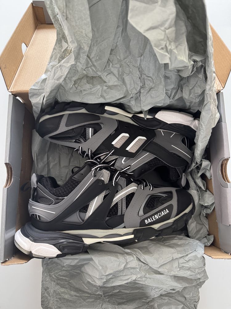 Обувки Balenciaga Track Black/Grey