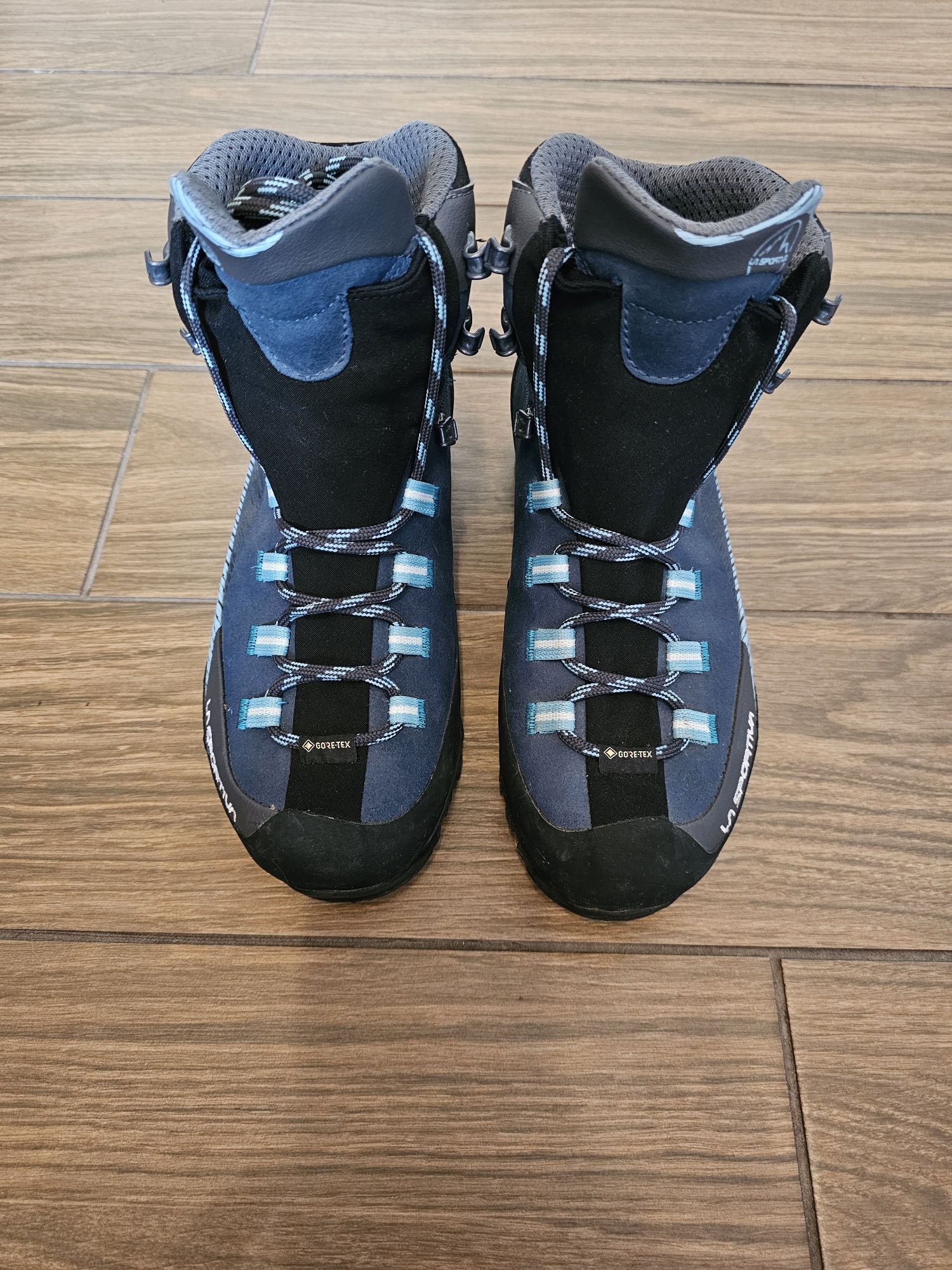 Планински трисезонни / зимни дамски обувки боти LA Sportiva Trango Trk