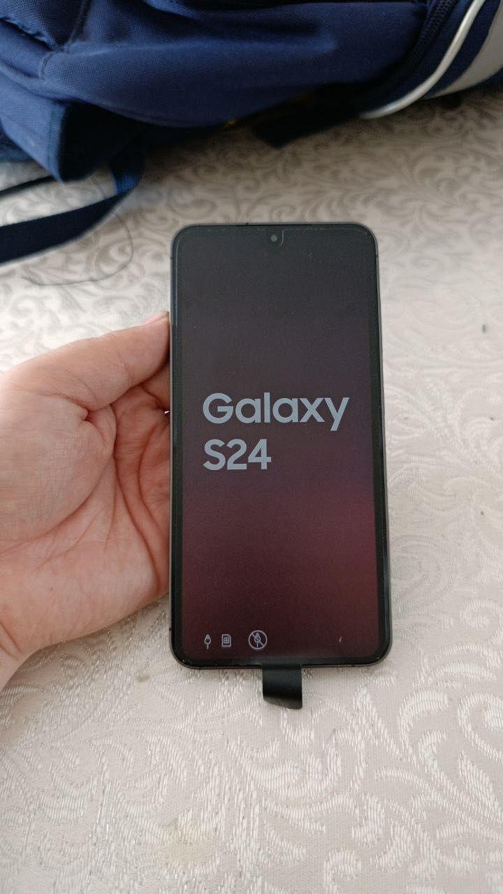 Samsung S24 256 yangi ishlatilmagan plenkad korobka yo icloud parol yo