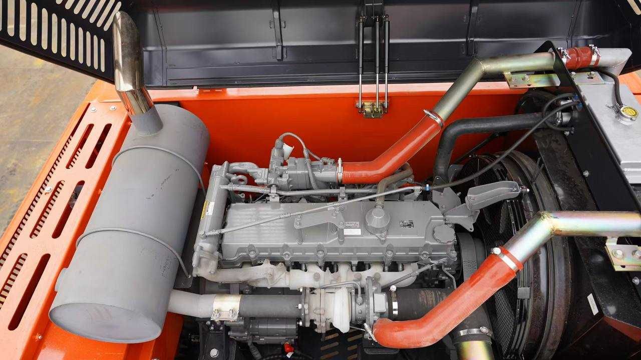 Экскаватор Lugong LG 220