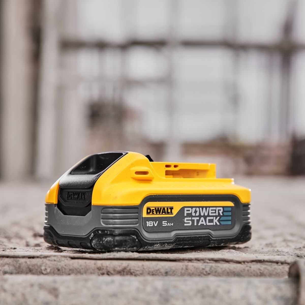 Акумулаторна батерия DeWALT DCBP518, 18 V, 5 Ah, PowerStack