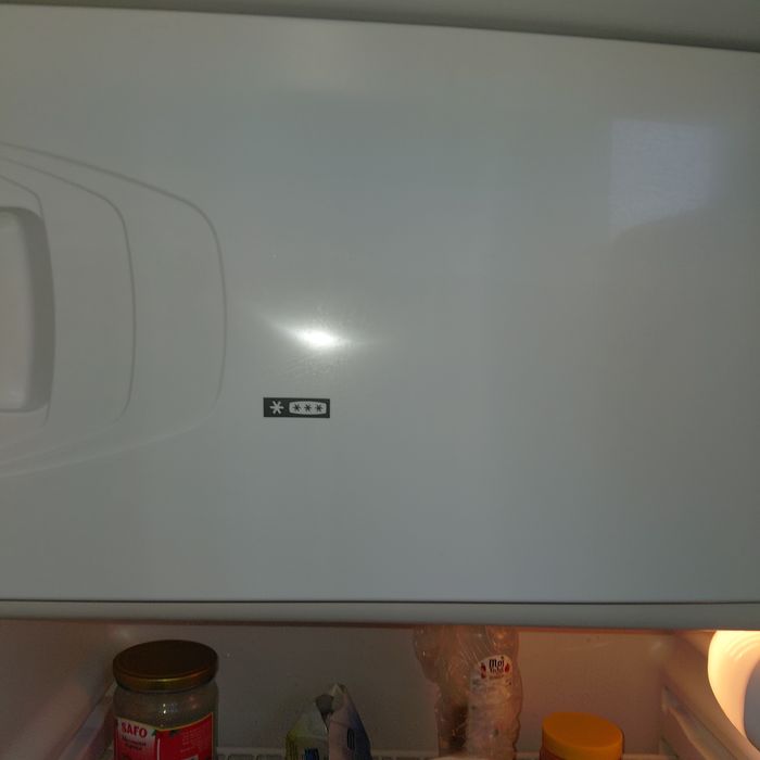 Холодилник почти новое