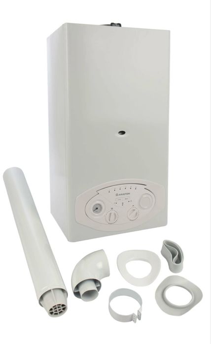 KIT EVACUARE Centrala murala ARISTON cu tiraj fortat BIS II 24-FF 24KW