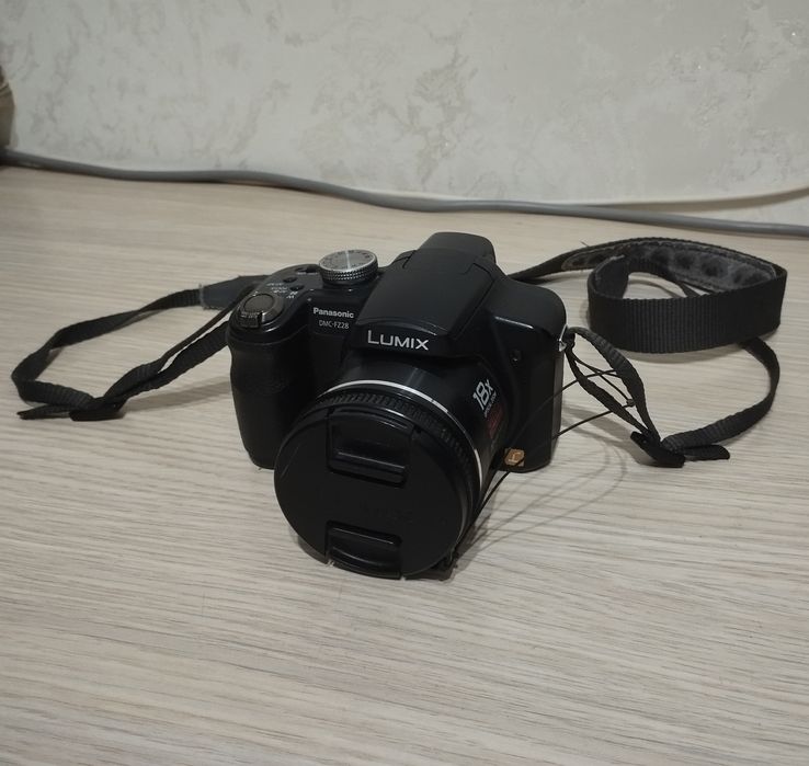 Фотоаппарат Panasonic Lumix DMC-FZ28