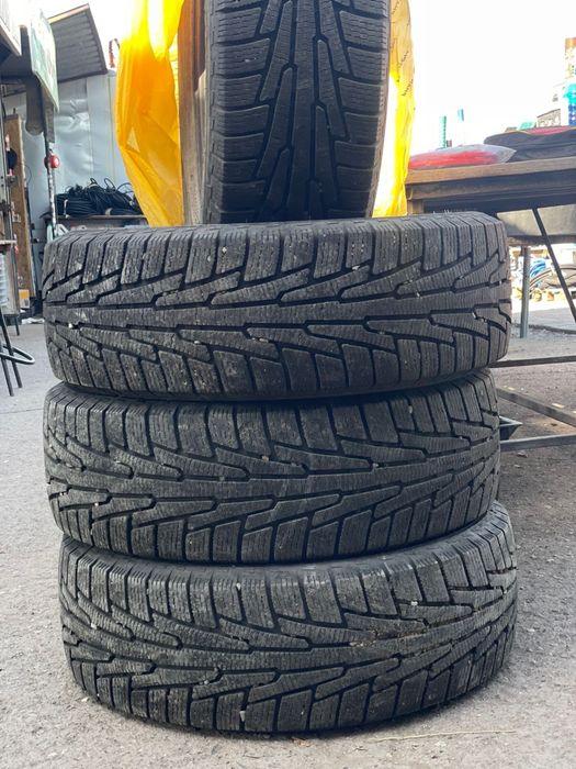 Колеса шины зимние 235/60/18